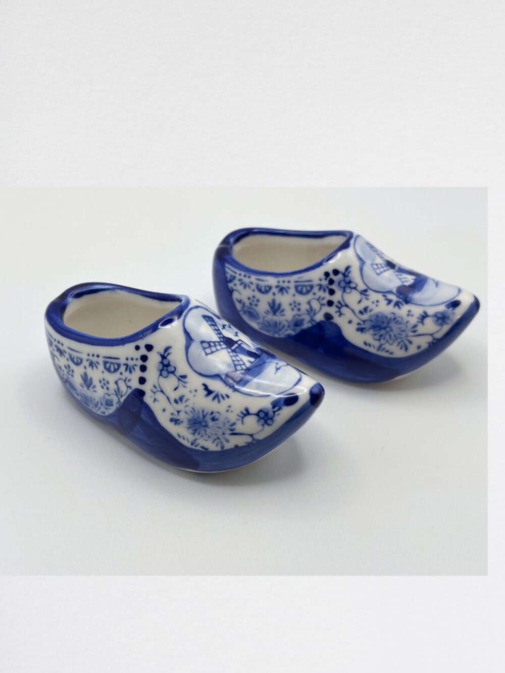 Two Vintage Delft Blue Ceramic Shoes from Holland - Picture 2 of 6
